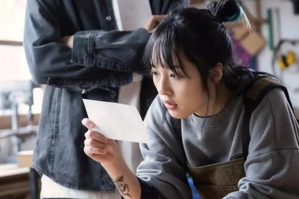 金宝罗与赵巴伦的11个月闪婚:娱乐圈婚姻的脆弱与坚韧